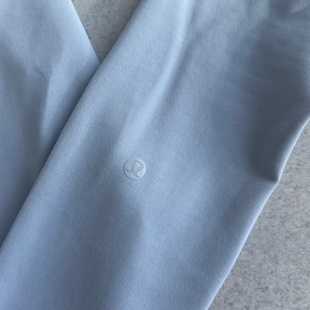 Lululemon wunder under leggings 28” size 4 - Picture 2 of 6